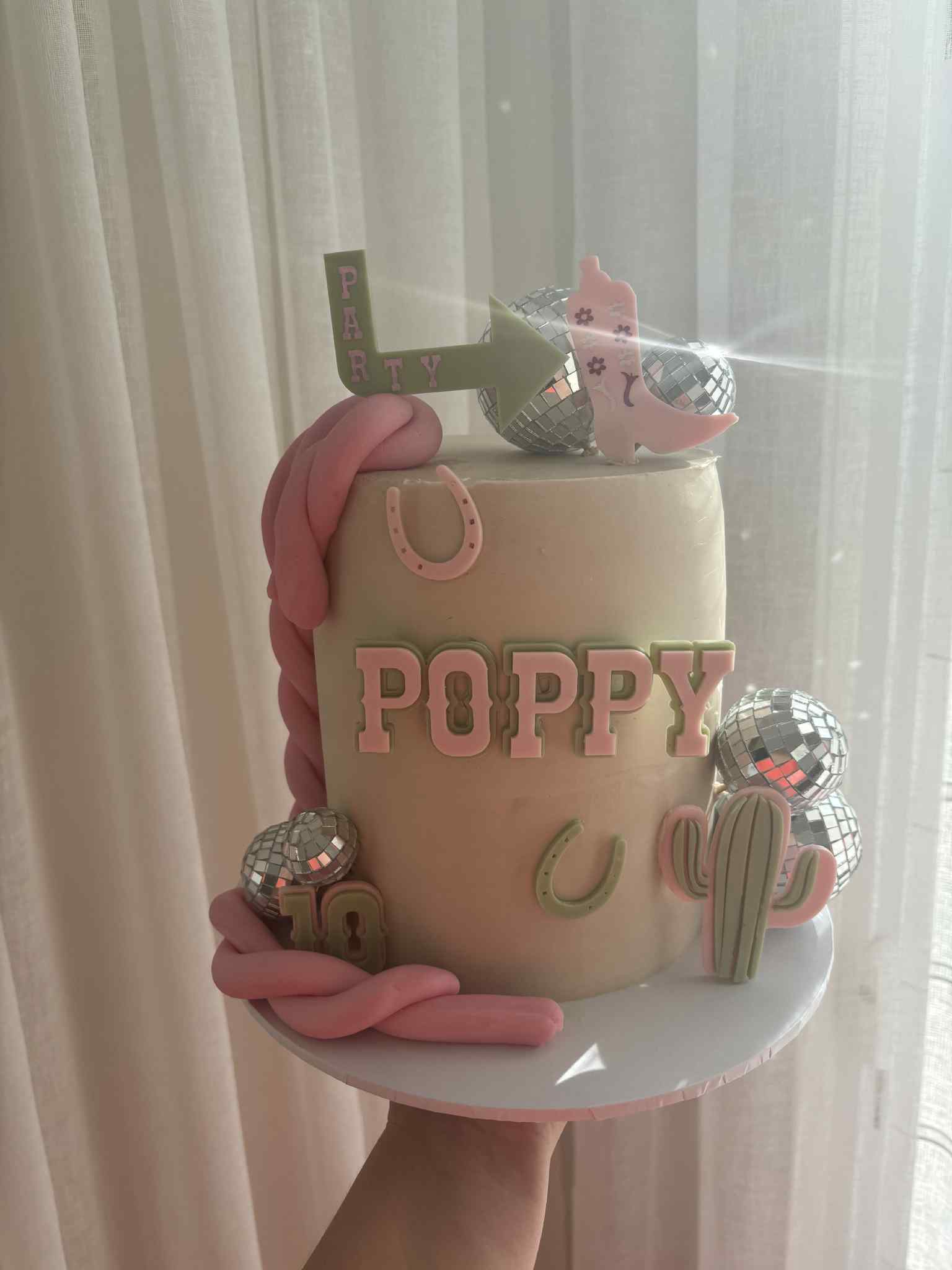 Poppy Cowgirl Party Cake