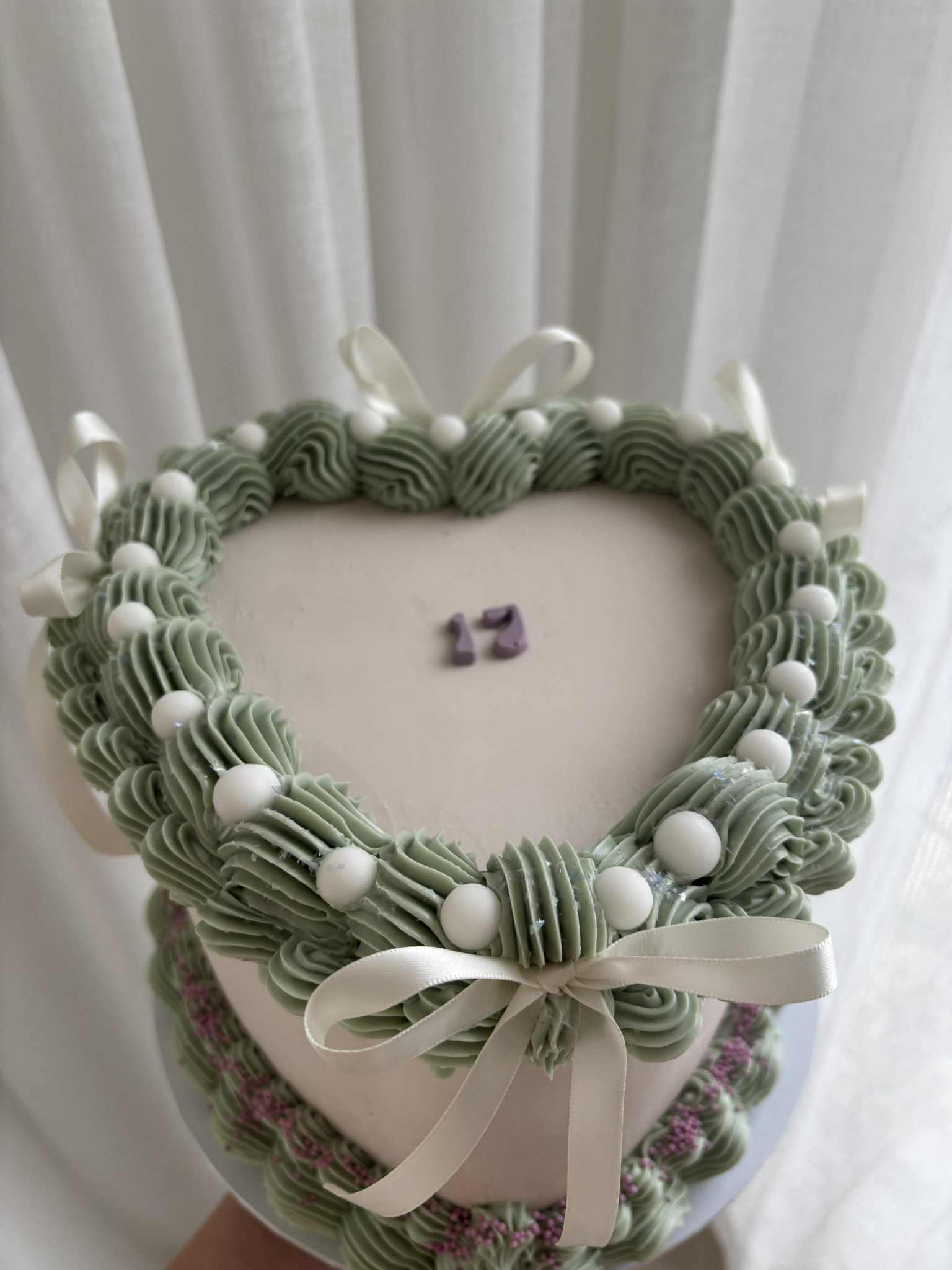 19th Birthday Wreath Cake